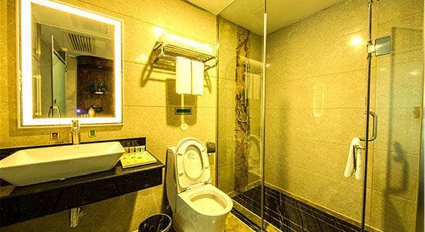 Vienna 3 Best Hotel Foshan Zhangcha Branch в Фошань Китай ✅. Забронировать номер онлайн по выгодной цене в Vienna 3 Best Hotel Foshan Zhangcha Branch. Трансфер из аэропорта.