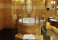 Zhuhai Charming Holiday Hotel в Чжухай Китай ✅. Забронировать номер онлайн по выгодной цене в Zhuhai Charming Holiday Hotel. Трансфер из аэропорта.
