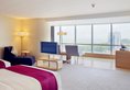 Holiday Inn Zhuhai в Чжухай Китай ✅. Забронировать номер онлайн по выгодной цене в Holiday Inn Zhuhai. Трансфер из аэропорта.