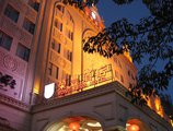Zhuhai Rongfeng Hotel (Former Zhuhai Chang'An Four Seasons Hotel) в Чжухай Китай ✅. Забронировать номер онлайн по выгодной цене в Zhuhai Rongfeng Hotel (Former Zhuhai Chang'An Four Seasons Hotel). Трансфер из аэропорта.