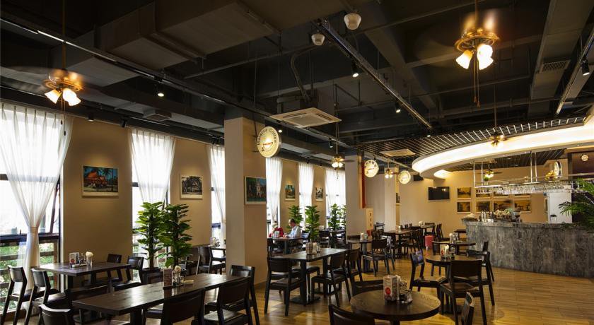 Aqueen Hotel Zhuhai в Чжухай Китай ✅. Забронировать номер онлайн по выгодной цене в Aqueen Hotel Zhuhai. Трансфер из аэропорта.