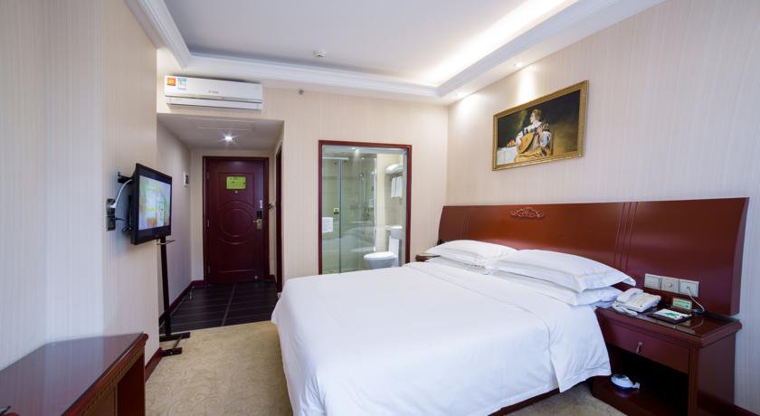 Vienna Hotel Zhuhai Xiangzhou Bus Station в Чжухай Китай ✅. Забронировать номер онлайн по выгодной цене в Vienna Hotel Zhuhai Xiangzhou Bus Station. Трансфер из аэропорта.