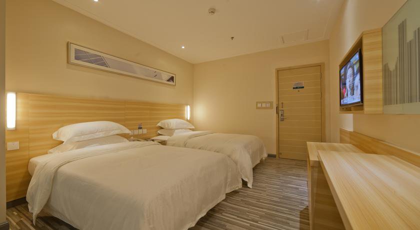 City Comfort Inn Zhuhai Gongbei Port Walmart Branch в Чжухай Китай ✅. Забронировать номер онлайн по выгодной цене в City Comfort Inn Zhuhai Gongbei Port Walmart Branch. Трансфер из аэропорта.