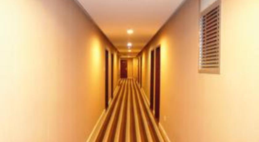 Golden Comfort Hotel Zhuhai в Чжухай Китай ✅. Забронировать номер онлайн по выгодной цене в Golden Comfort Hotel Zhuhai. Трансфер из аэропорта.