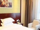 Vienna 3 Best Hotel Zhuhai Gongbei Middle Yuehai Road в Чжухай Китай ✅. Забронировать номер онлайн по выгодной цене в Vienna 3 Best Hotel Zhuhai Gongbei Middle Yuehai Road. Трансфер из аэропорта.