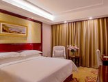 Vienna 3 Best Hotel Zhuhai Gongbei Middle Yuehai Road в Чжухай Китай ✅. Забронировать номер онлайн по выгодной цене в Vienna 3 Best Hotel Zhuhai Gongbei Middle Yuehai Road. Трансфер из аэропорта.