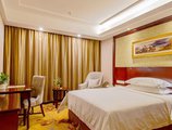 Vienna 3 Best Hotel Zhuhai Gongbei Middle Yuehai Road в Чжухай Китай ✅. Забронировать номер онлайн по выгодной цене в Vienna 3 Best Hotel Zhuhai Gongbei Middle Yuehai Road. Трансфер из аэропорта.