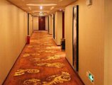 Vienna 3 Best Hotel Zhuhai Gongbei Middle Yuehai Road в Чжухай Китай ✅. Забронировать номер онлайн по выгодной цене в Vienna 3 Best Hotel Zhuhai Gongbei Middle Yuehai Road. Трансфер из аэропорта.