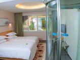 Zhuhai Holiday Resort Hotel в Чжухай Китай ✅. Забронировать номер онлайн по выгодной цене в Zhuhai Holiday Resort Hotel. Трансфер из аэропорта.