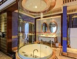 Zhuhai Dionysus Hotel в Чжухай Китай ✅. Забронировать номер онлайн по выгодной цене в Zhuhai Dionysus Hotel. Трансфер из аэропорта.