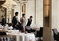 Four Seasons Hotel Hong Kong в Гонконг Гонконг ✅. Забронировать номер онлайн по выгодной цене в Four Seasons Hotel Hong Kong. Трансфер из аэропорта.