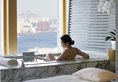 Four Seasons Hotel Hong Kong в Гонконг Гонконг ✅. Забронировать номер онлайн по выгодной цене в Four Seasons Hotel Hong Kong. Трансфер из аэропорта.