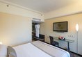 Empire Hotel Hong Kong - Wan Chai в Гонконг Гонконг ✅. Забронировать номер онлайн по выгодной цене в Empire Hotel Hong Kong - Wan Chai. Трансфер из аэропорта.