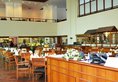 Inya Lake Hotel в Янгон Мьянма ✅. Забронировать номер онлайн по выгодной цене в Inya Lake Hotel. Трансфер из аэропорта.