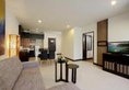 Kata Sea Breeze Resort в Пхукет Таиланд ✅. Забронировать номер онлайн по выгодной цене в Kata Sea Breeze Resort. Трансфер из аэропорта.