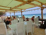 Kura Kura Resort Gili Meno в Гили Индонезия ✅. Забронировать номер онлайн по выгодной цене в Kura Kura Resort Gili Meno. Трансфер из аэропорта.