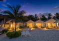 Le Nautique Beachfront Apartments в Маэ Сейшелы ✅. Забронировать номер онлайн по выгодной цене в Le Nautique Beachfront Apartments. Трансфер из аэропорта.