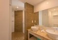 Le Nautique Beachfront Apartments в Маэ Сейшелы ✅. Забронировать номер онлайн по выгодной цене в Le Nautique Beachfront Apartments. Трансфер из аэропорта.