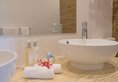 Le Nautique Beachfront Apartments в Маэ Сейшелы ✅. Забронировать номер онлайн по выгодной цене в Le Nautique Beachfront Apartments. Трансфер из аэропорта.