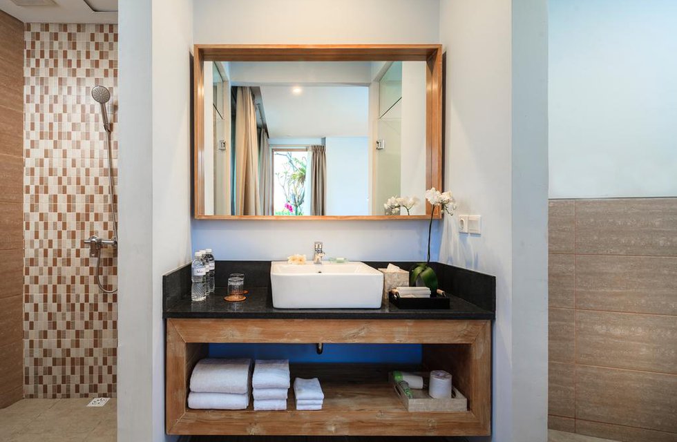 Mahagiri Resort Nusa Lembongan (Бали) 4* в Нуса Лембонган Индонезия ✅. Забронировать номер онлайн по выгодной цене в Mahagiri Resort Nusa Lembongan (Бали) 4*. Трансфер из аэропорта.