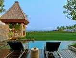 The Ritz-Carlton Bali в Бали Индонезия ✅. Забронировать номер онлайн по выгодной цене в The Ritz-Carlton Bali. Трансфер из аэропорта.