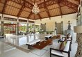 Royal Tulip Springhill Resort Jimbaran в Бали Индонезия ✅. Забронировать номер онлайн по выгодной цене в Royal Tulip Springhill Resort Jimbaran. Трансфер из аэропорта.