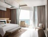 Jumeirah at Saadiyat Island Resort в Абу-Даби ОАЭ ✅. Забронировать номер онлайн по выгодной цене в Jumeirah at Saadiyat Island Resort. Трансфер из аэропорта.