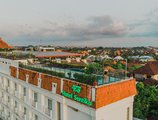Hotel Santika Seminyak в Семиньяк Индонезия ✅. Забронировать номер онлайн по выгодной цене в Hotel Santika Seminyak. Трансфер из аэропорта.