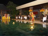 Sun Island Hotel & Spa Legian в Легиан Индонезия ✅. Забронировать номер онлайн по выгодной цене в Sun Island Hotel & Spa Legian. Трансфер из аэропорта.