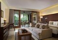 Ubud Village Hotel в регион Убуд Индонезия ✅. Забронировать номер онлайн по выгодной цене в Ubud Village Hotel. Трансфер из аэропорта.