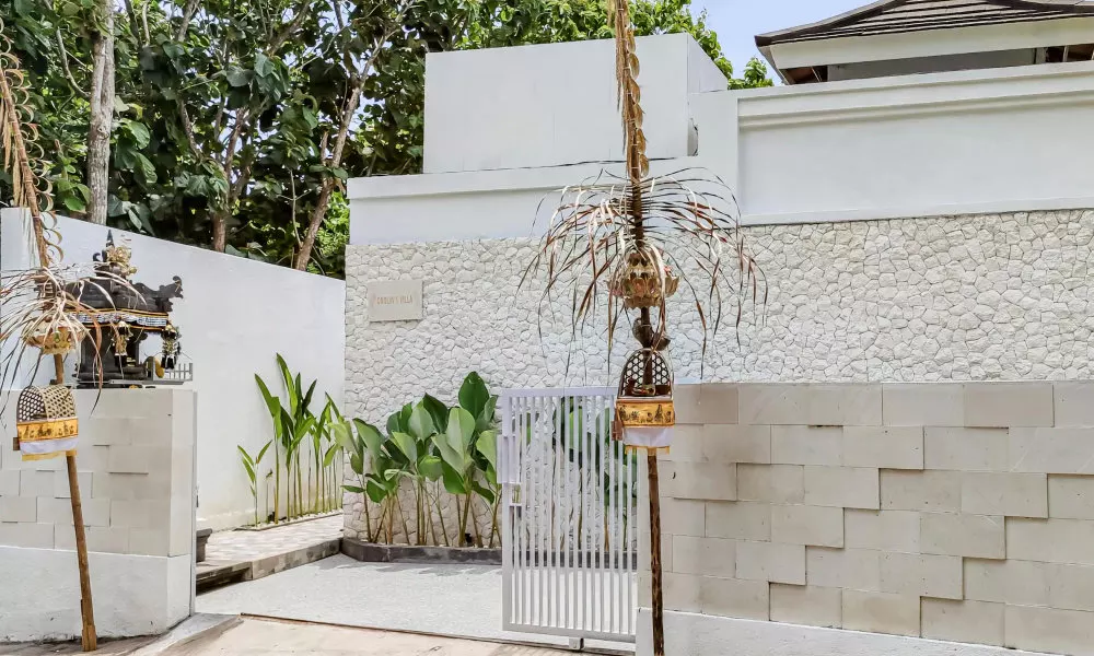 Serene Haven Villa with Pool Near Nusa Dua Beach, фото 4