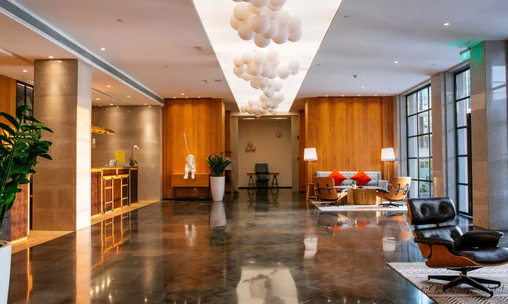 QI Hotel