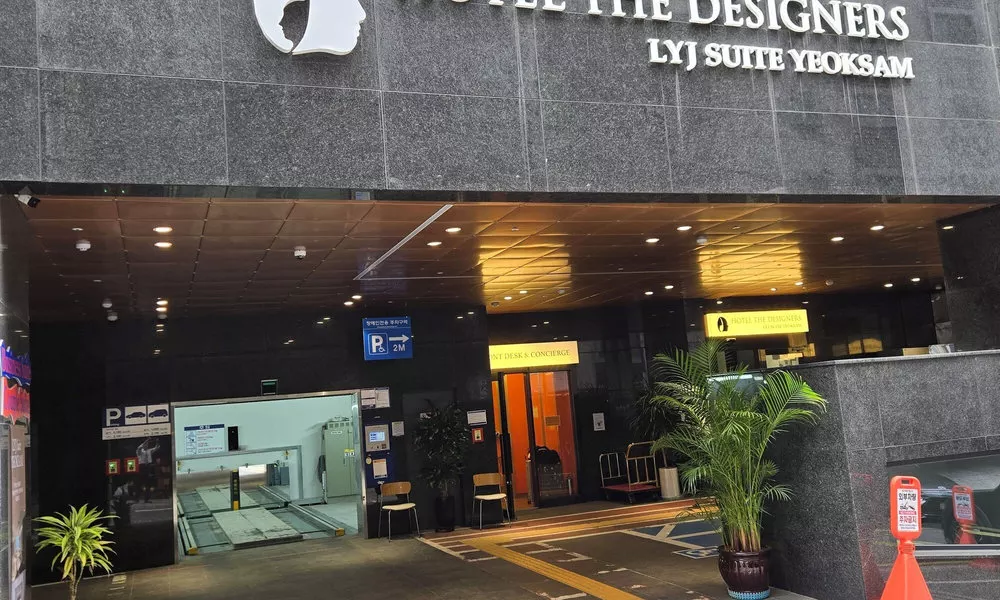 Hotel the Designers LYJ Suite Yeoksam