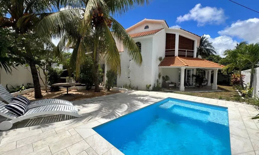 Xanadu Beach Villa 1 Min Walk To The Beach