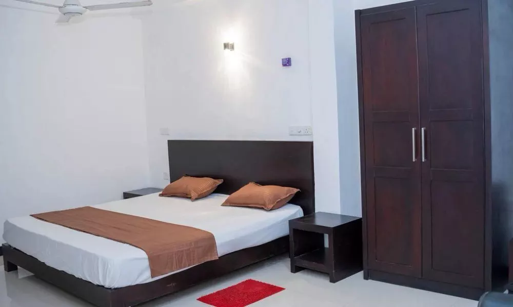 Yash Rest Inn