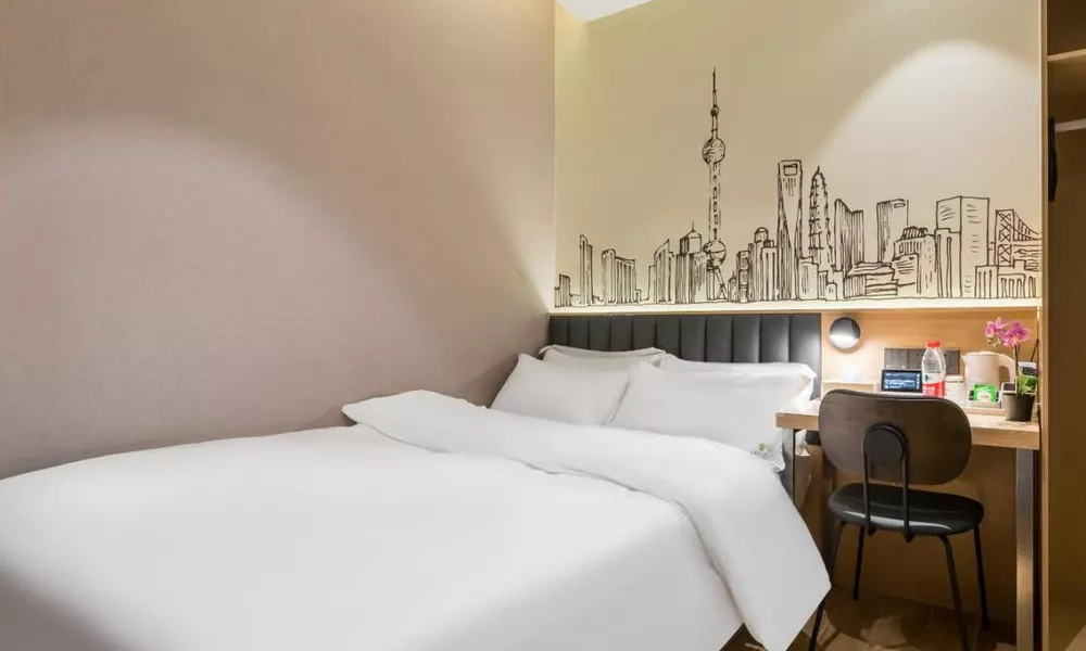 Meego Smart Select Hotel