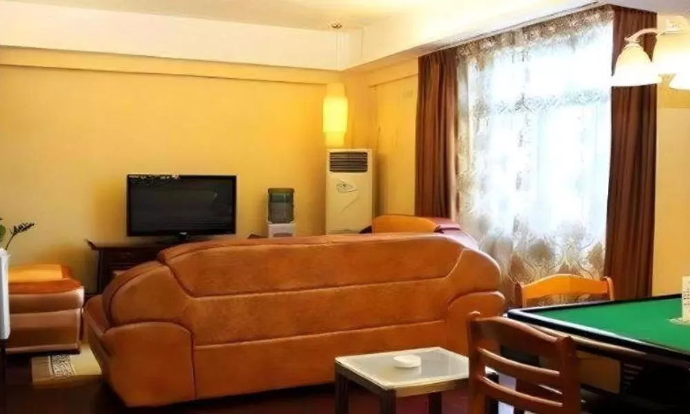 Juntong Hotel