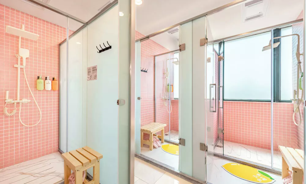 Lemon Hotel - Metro Line 1 Line 7 Changshu Road 200 meters, фото 3