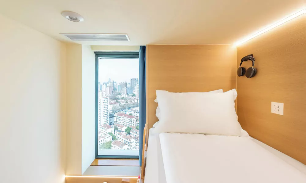 Lemon Hotel - Metro Line 1 Line 7 Changshu Road 200 meters, фото 2