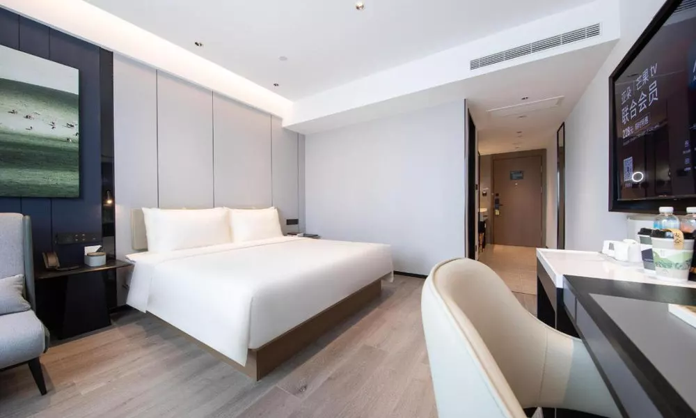 Atour Hotel Qingdao Laoshan Shilaoren Beach