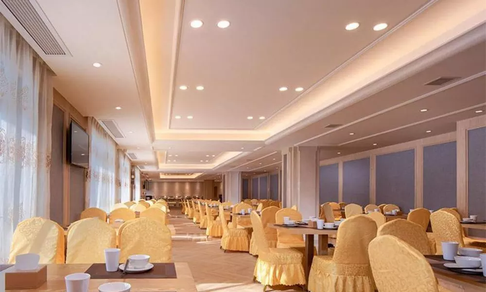 Vienna International Hotel (Sanya Duty Free Mall), фото 4