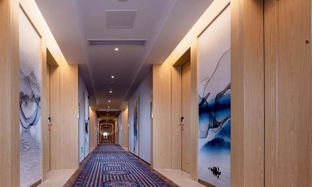 Vienna International Hotel (Sanya Duty Free Mall), фото 3