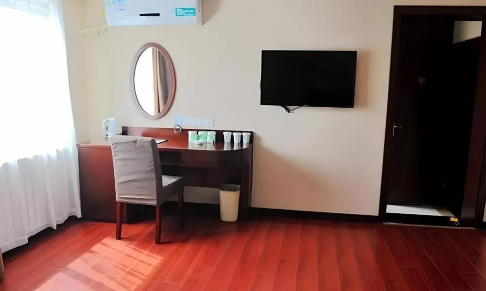 GreenTree Inn Qingdao Licang Shuyan Road Daweng Square Express Hotel, фото 2