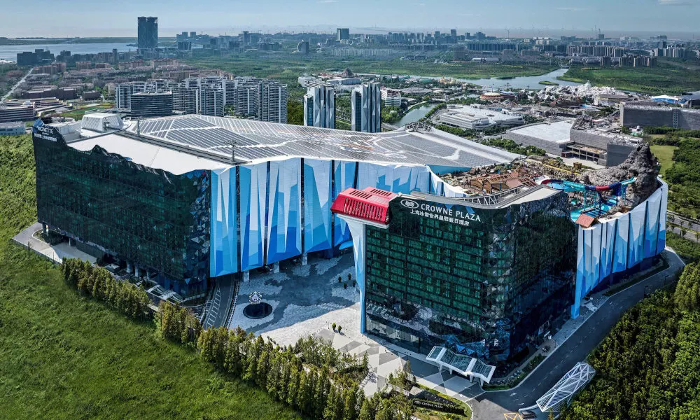 Crowne Plaza Shanghai Snow World, an IHG Hotel
