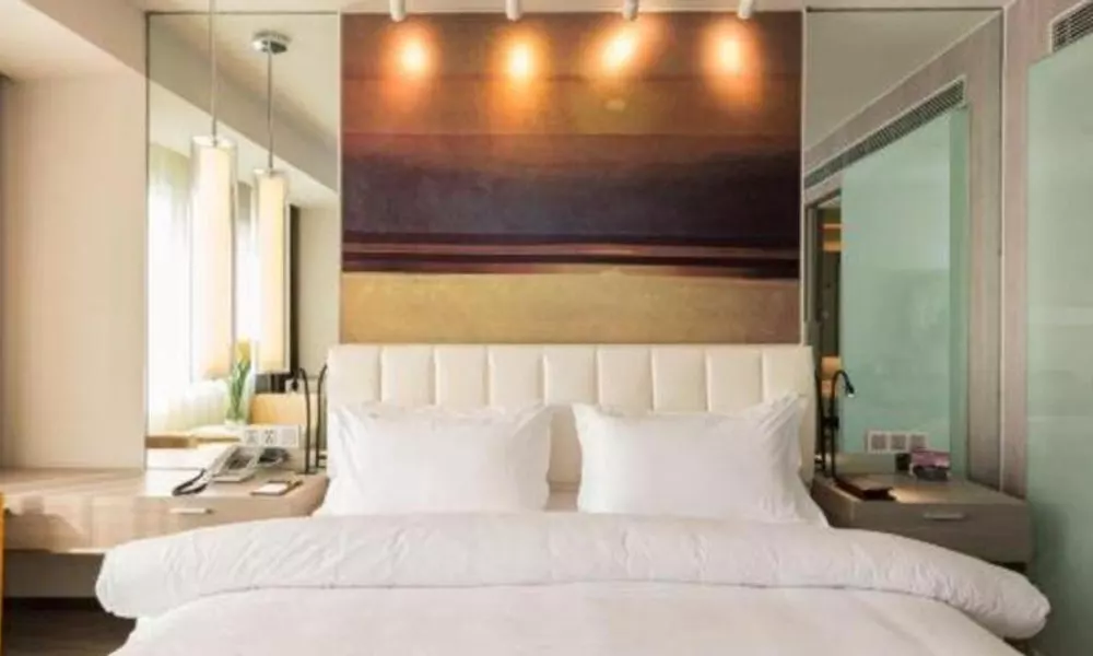 Jinjiang Metropolo Shanghai Xujiahui Nanhuating Hotel, фото 3