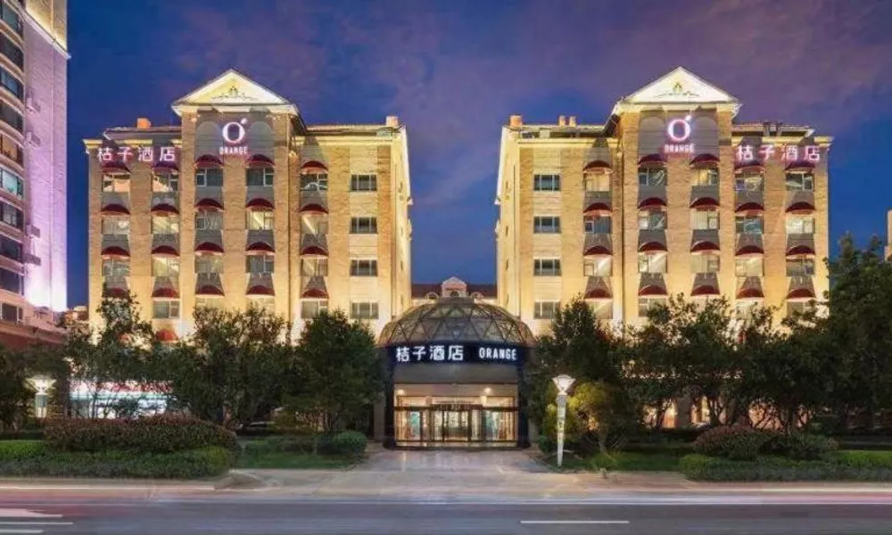 Orange Hotel Select Qingdao Wusi Square, фото 3