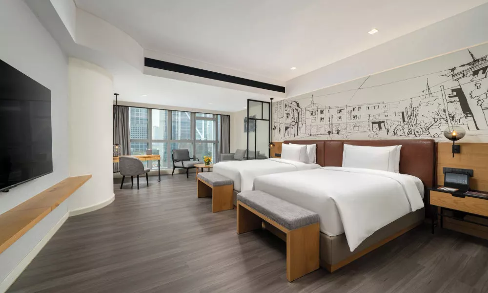 UrCove by Hyatt Guangzhou Tower Pazhou Exhibition Center - Complimentary Shuttle Bus between hotel t, фото 3