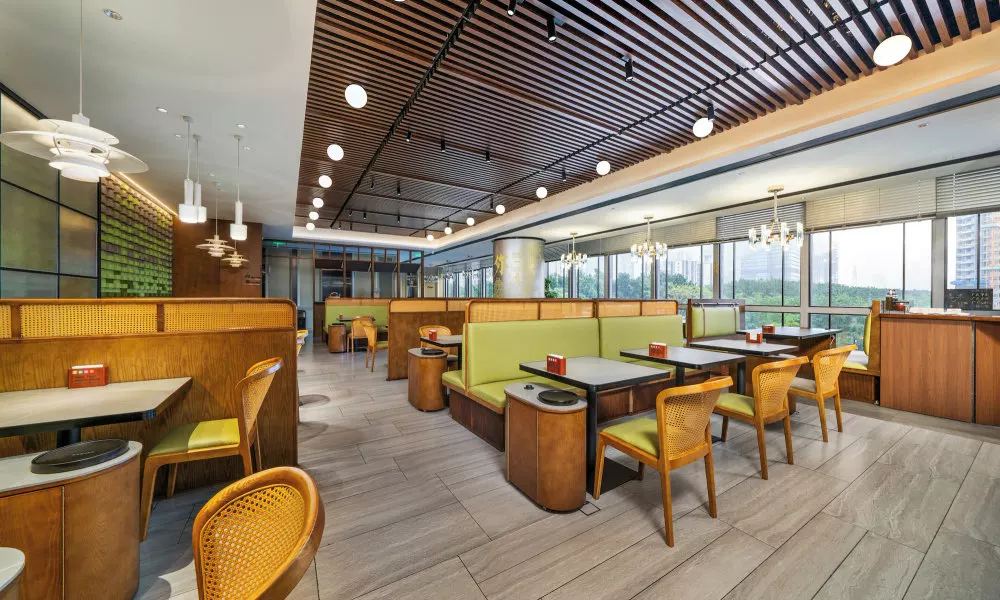 UrCove by Hyatt Guangzhou Tower Pazhou Exhibition Center - Complimentary Shuttle Bus between hotel t, фото 5