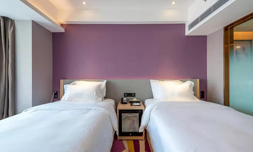 Lavande Hotel Guangzhou Taigucang Shayuan, фото 2