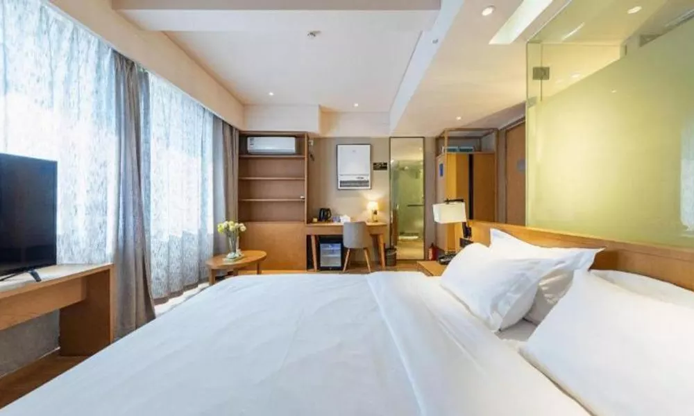 V8 Ziyuangang Hotel, фото 3